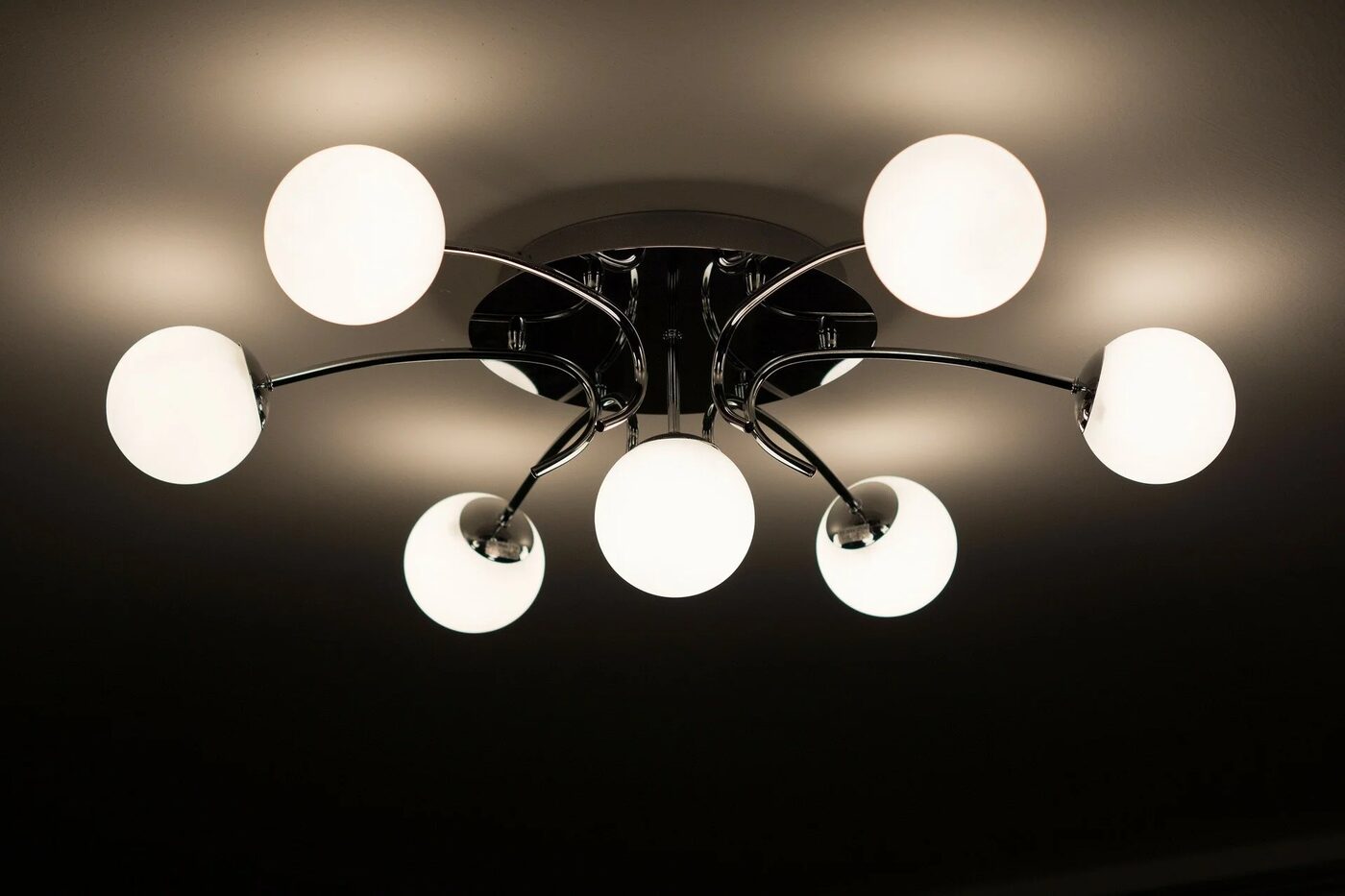 LED ceiling lighting